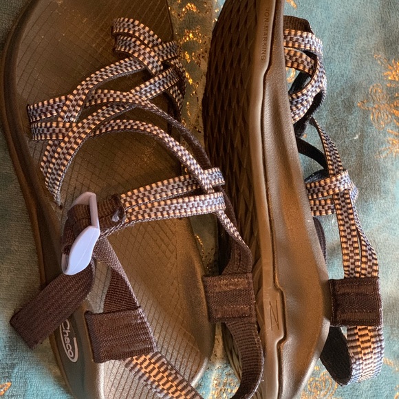 Tevas women’s size 7 - Picture 2 of 5